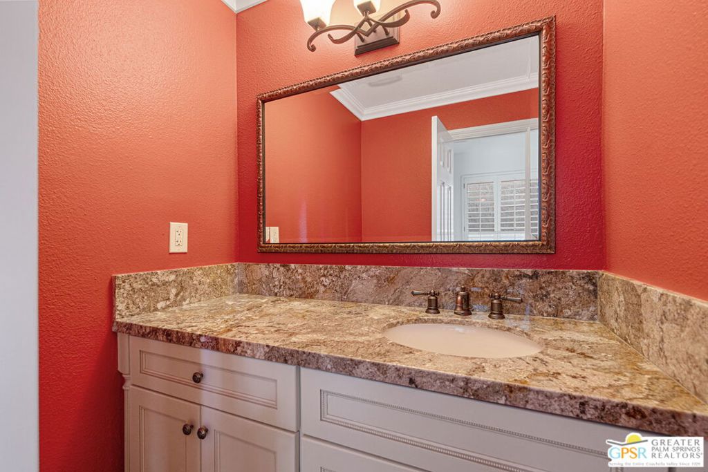 77020 Sandpiper Drive Property Photo 45