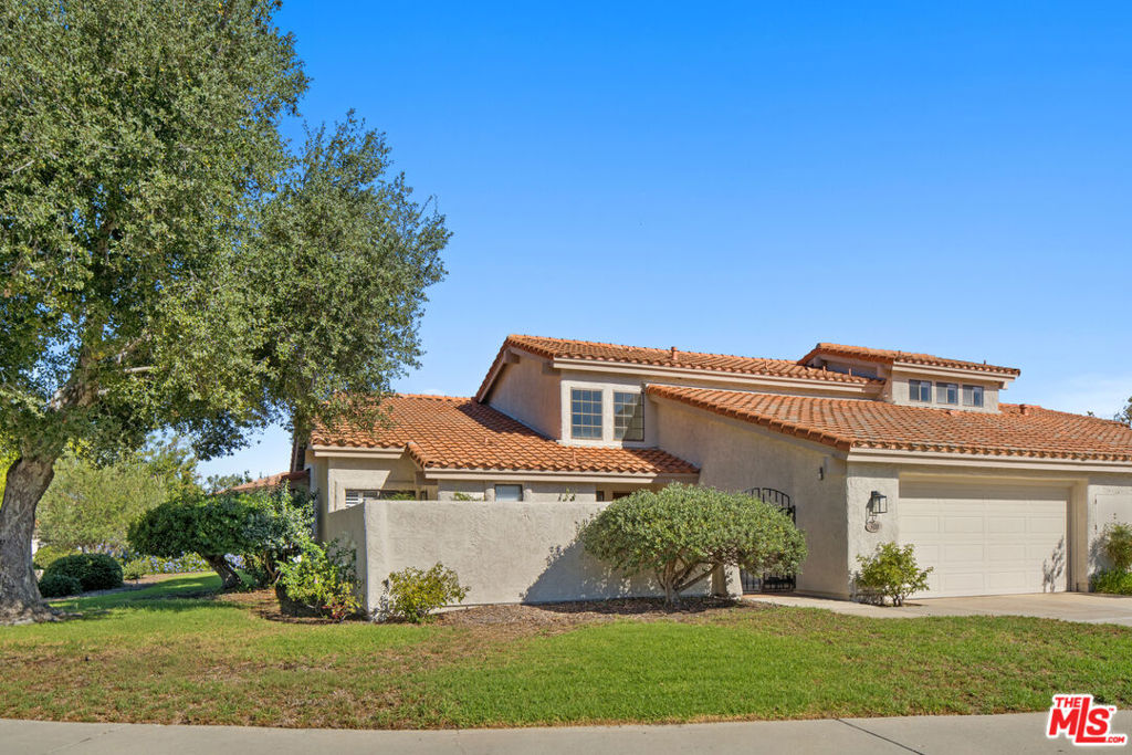 308 Pebble Beach Drive Property Photo 2