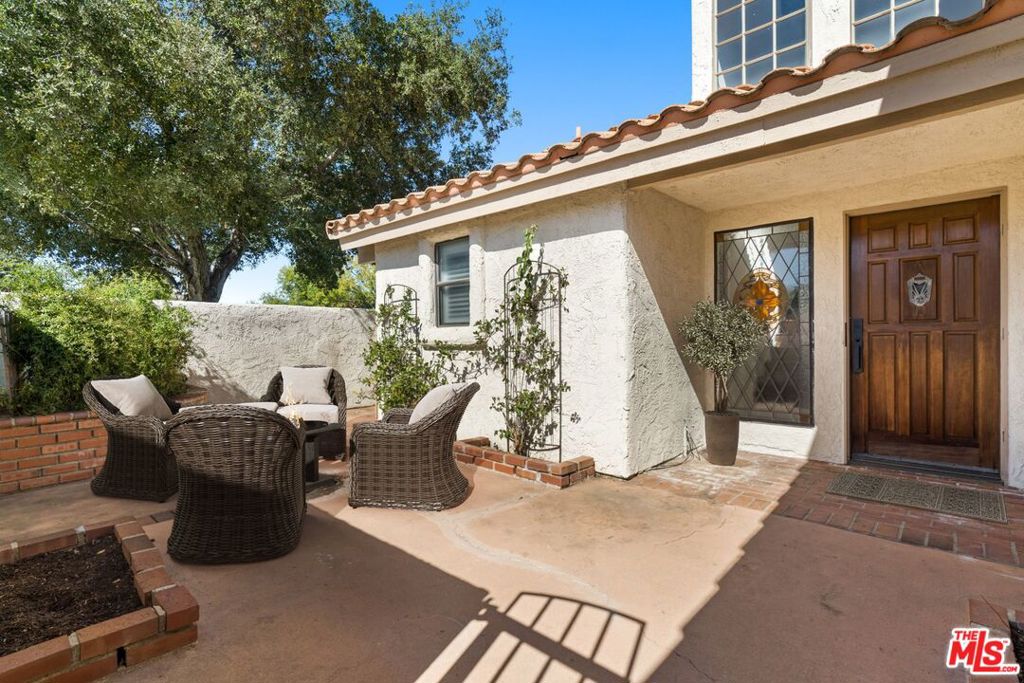 308 Pebble Beach Drive Property Photo 46