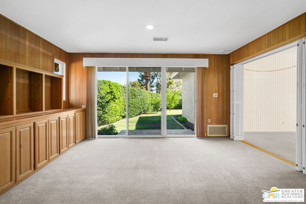 38450 Tandika Trail Property Photo 4