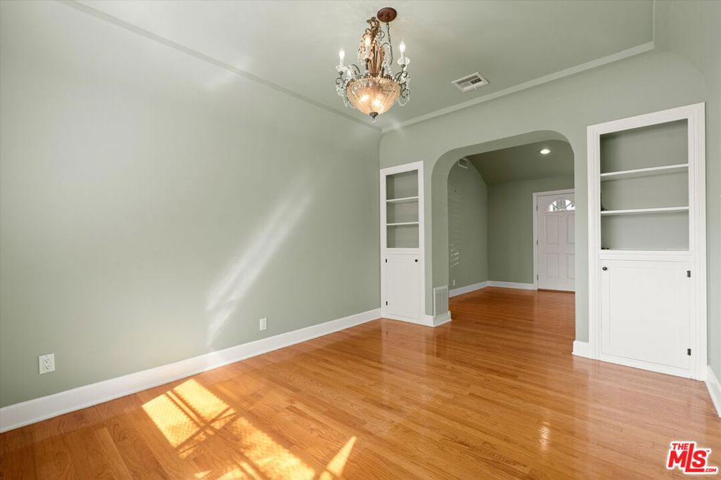1540 Stanford Drive Property Photo 9