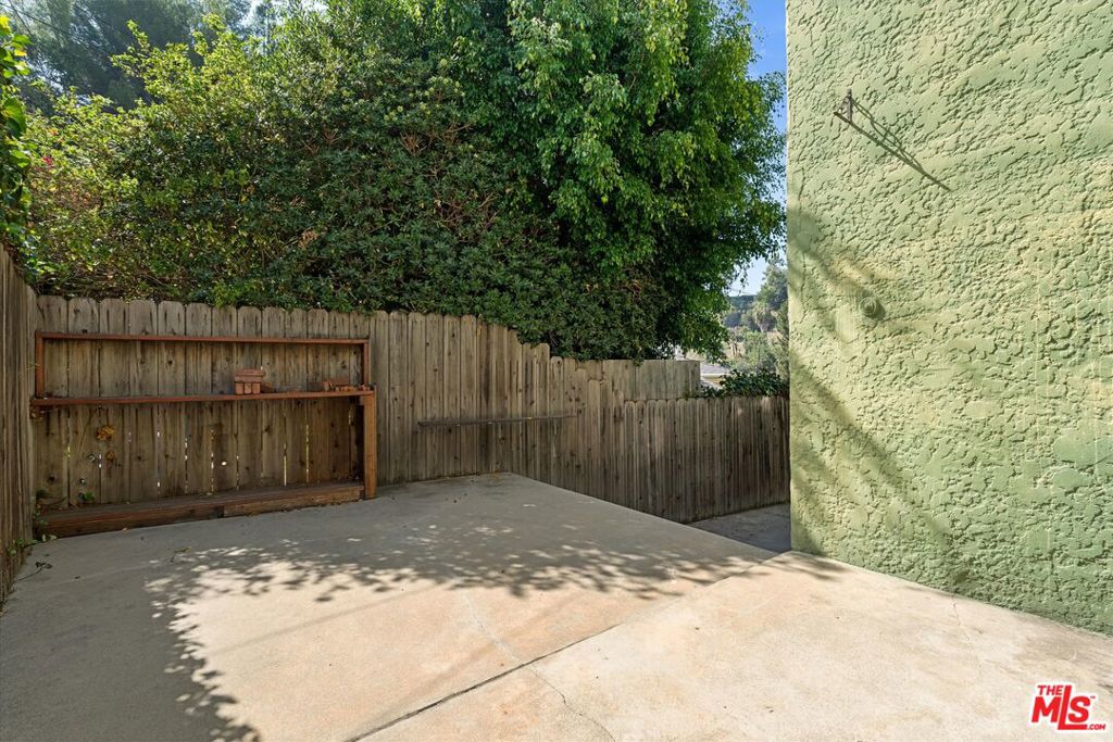 1540 Stanford Drive Property Photo 28
