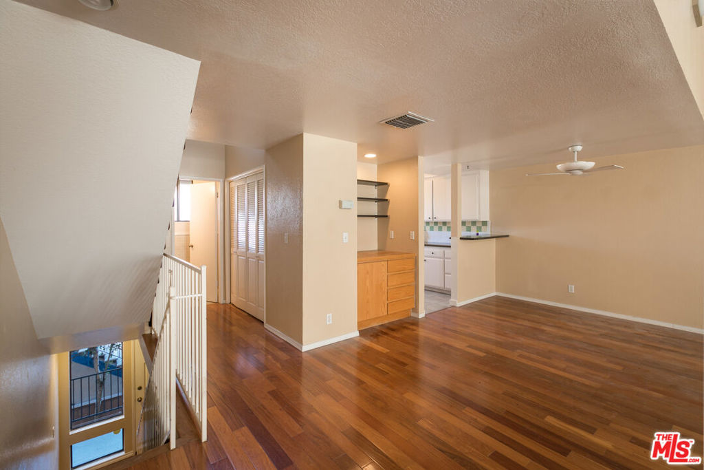 1914 11th Street 3 Property Photo 8
