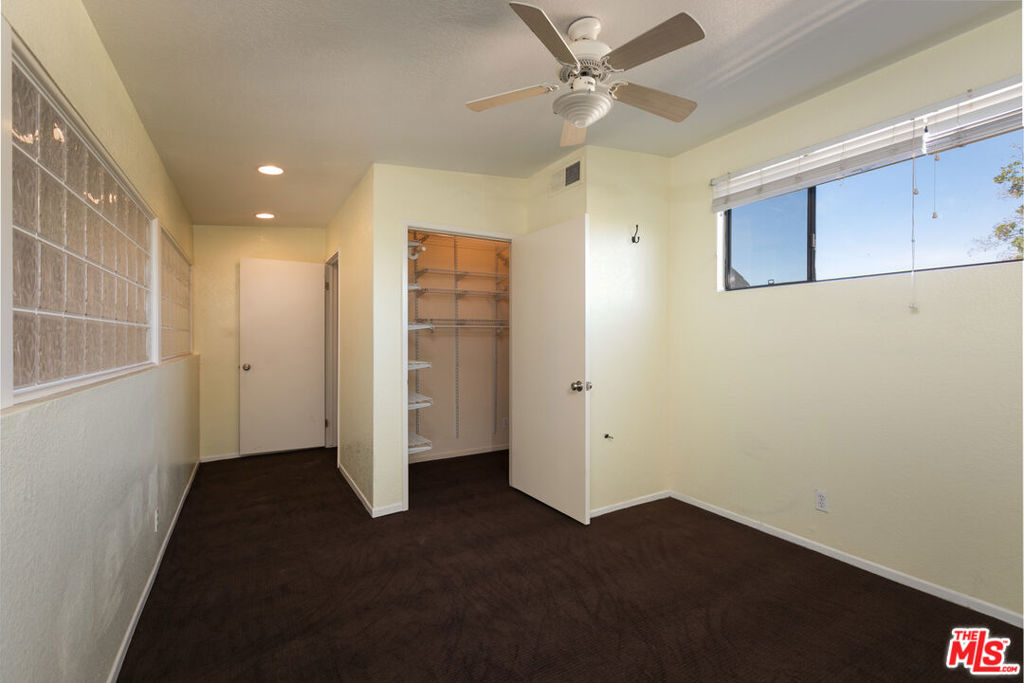 1914 11th Street 3 Property Photo 15