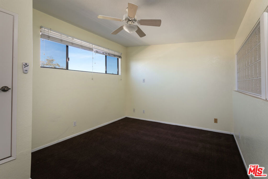 1914 11th Street 3 Property Photo 17