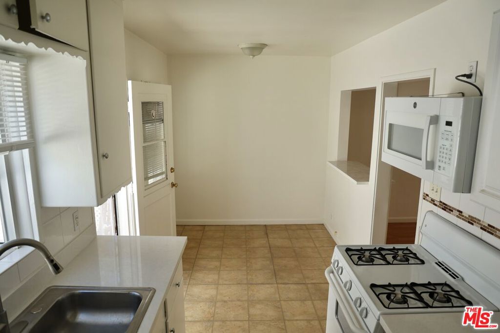 3849 Sawtelle Boulevard Property Photo 5