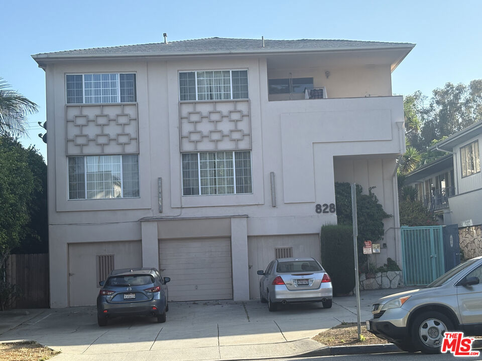828 Lincoln Boulevard 1 Property Photo 1