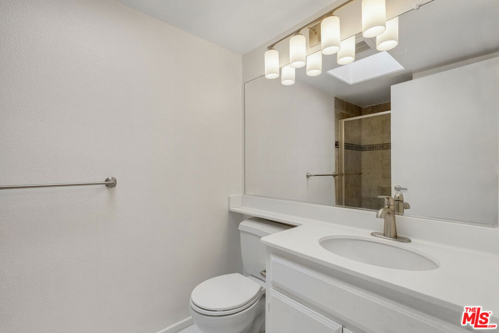 14061 Milbank Street 8 Property Photo 11