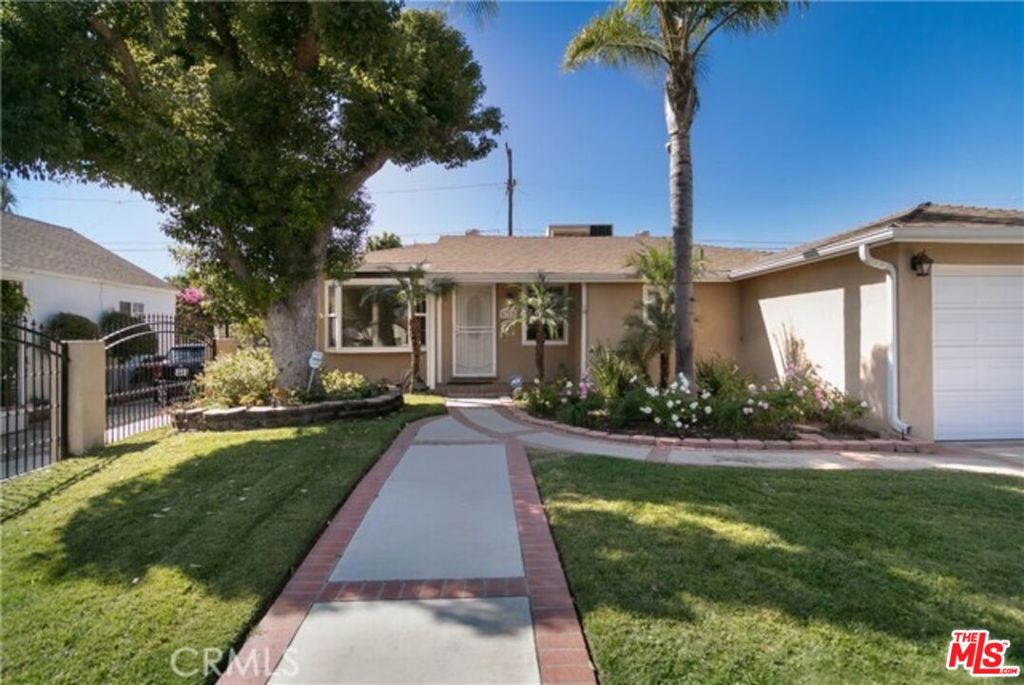 6313 Bluebell Avenue Property Photo 4