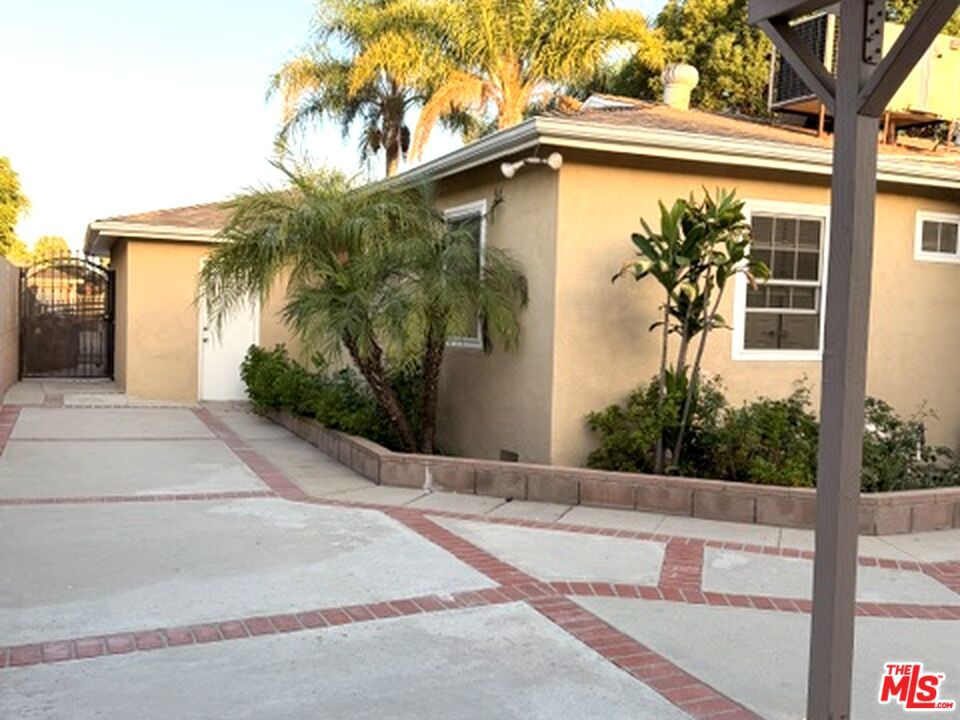 6313 Bluebell Avenue Property Photo 35