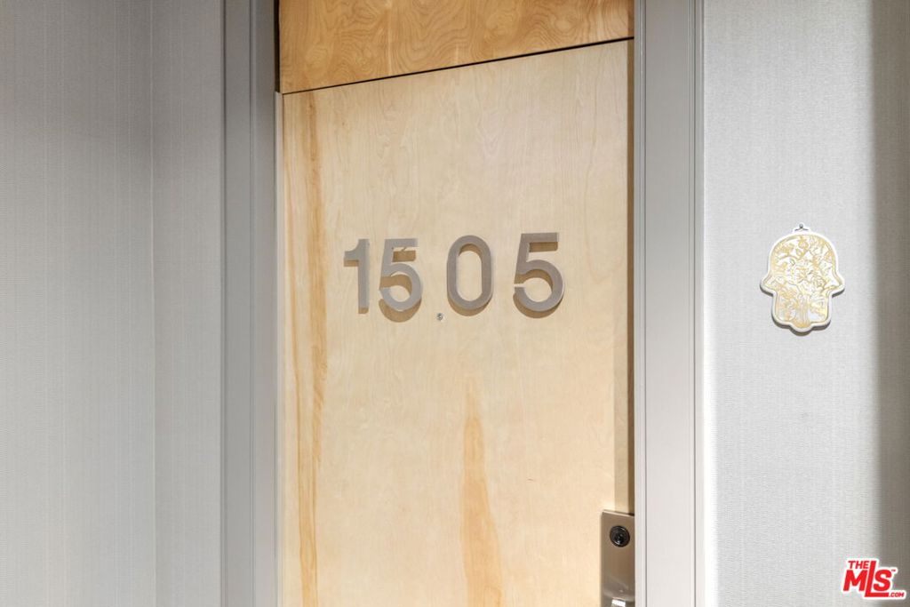 2222 Avenue Of The Stars 1505 Property Photo 5