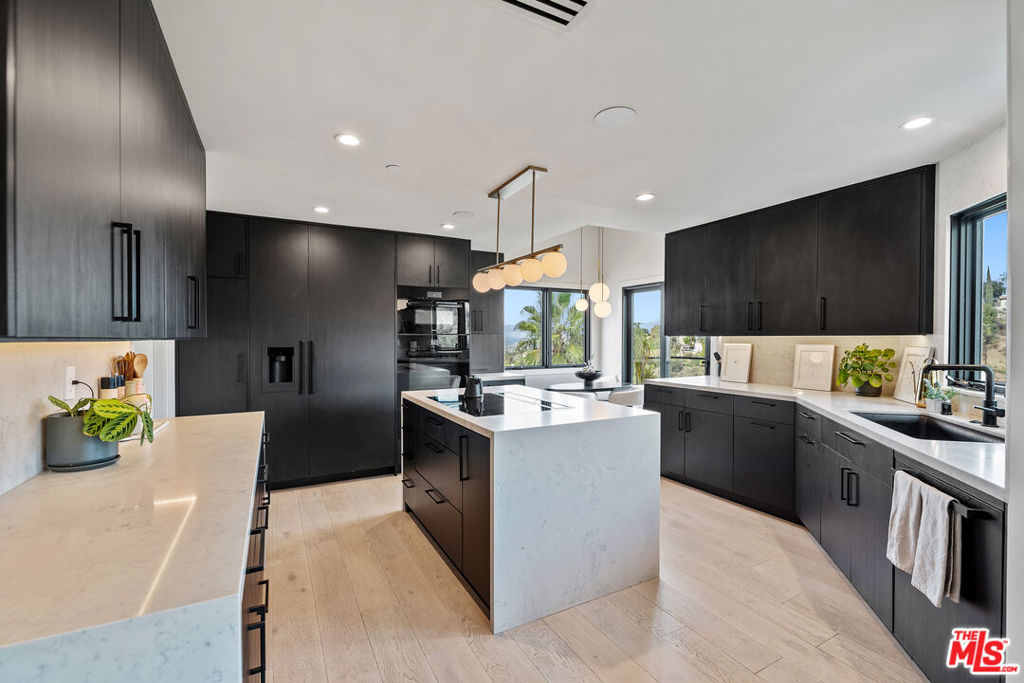 3656 Avenida Del Sol Property Photo 11