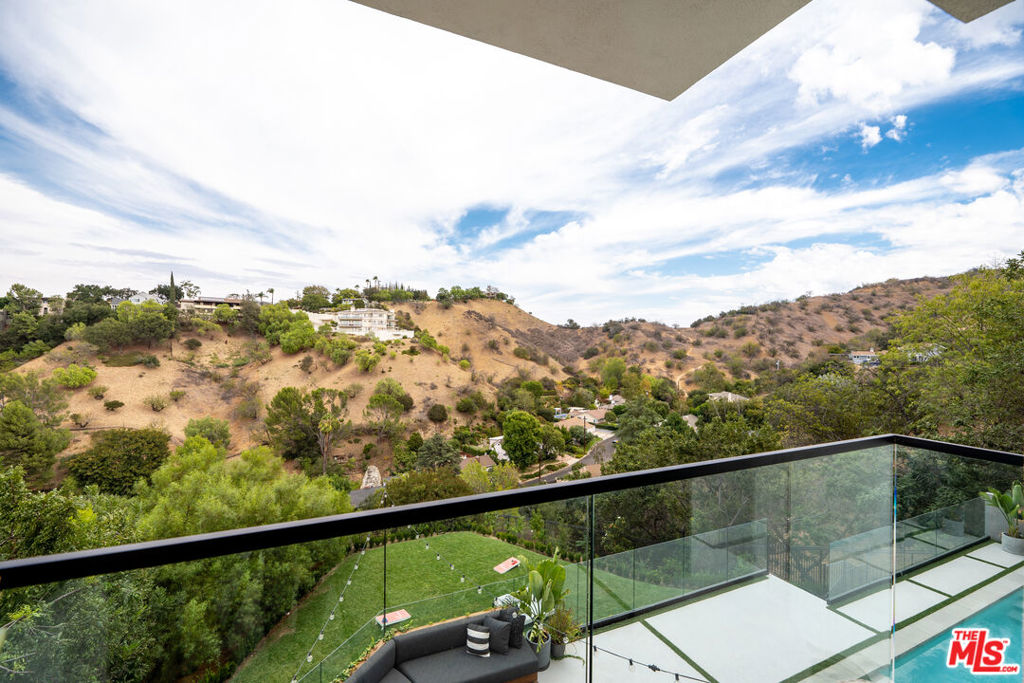3656 Avenida Del Sol Property Photo 18