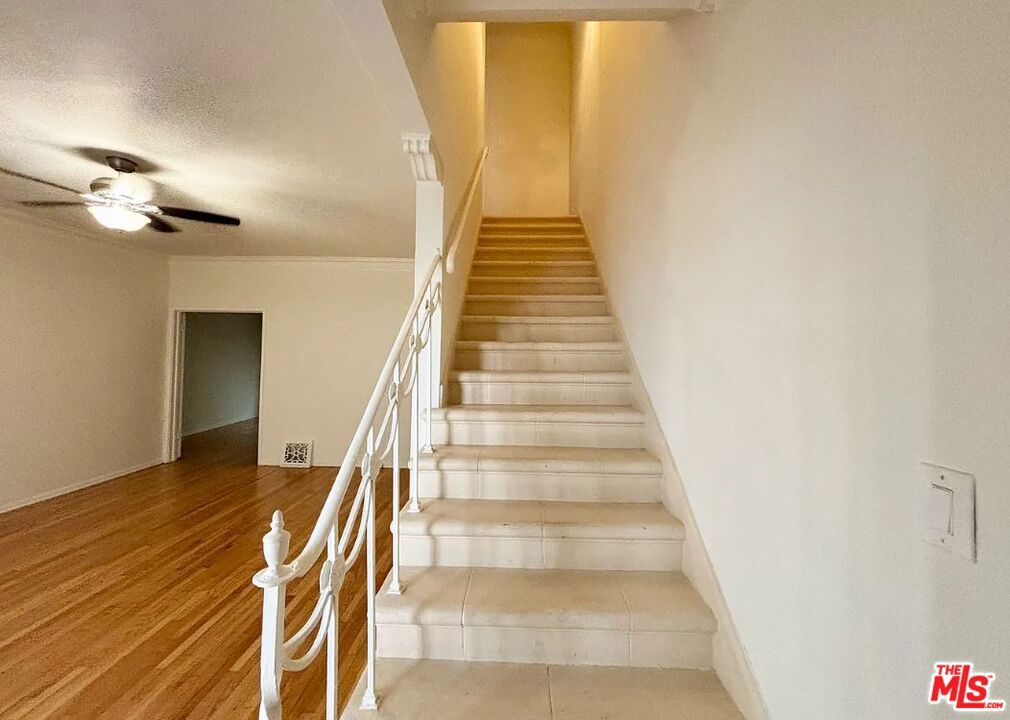 128 S Palm Drive Property Photo 1