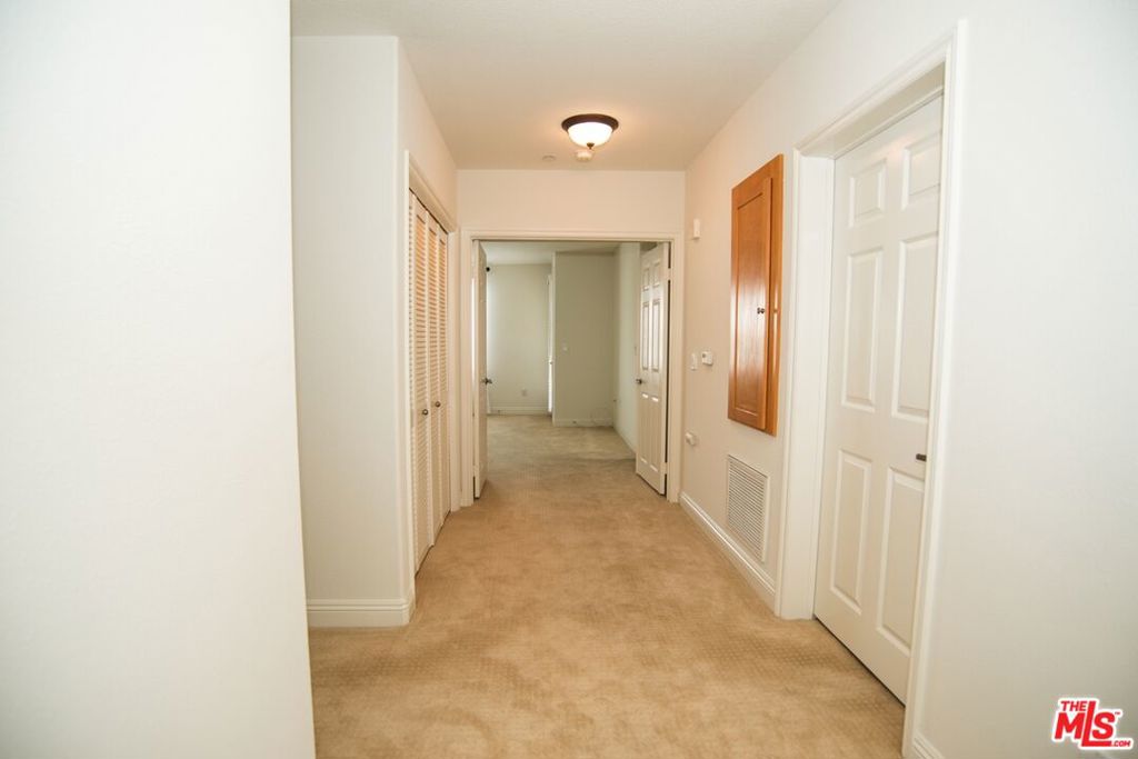 5831 Seawalk Drive 221 Property Photo 23