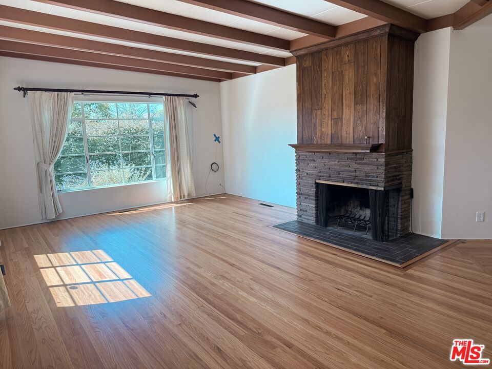 10517 Vail Drive Property Photo 5