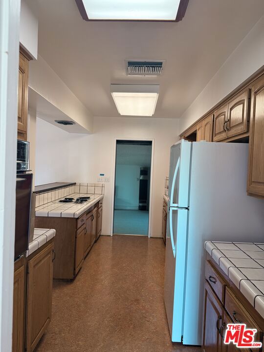 10517 Vail Drive Property Photo 14