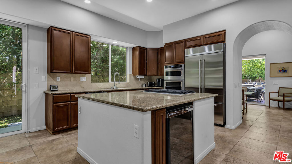 1231 Verdugo Road Property Photo 8