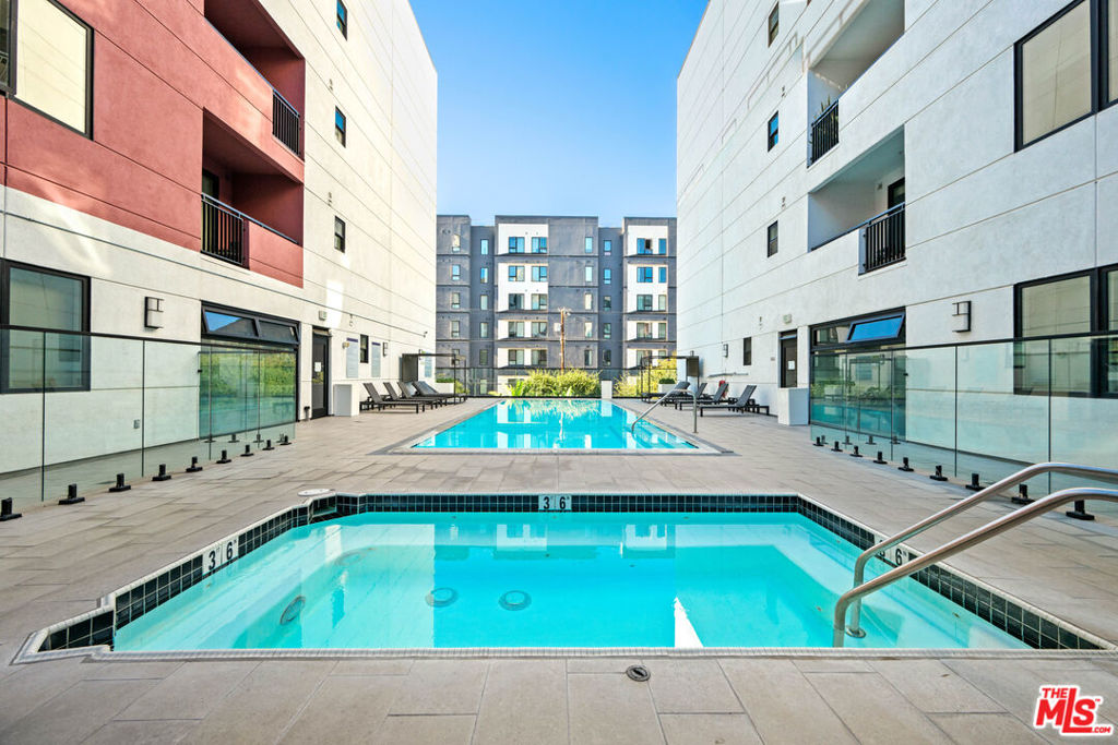 1234 Wilshire Boulevard 422 Property Photo 1
