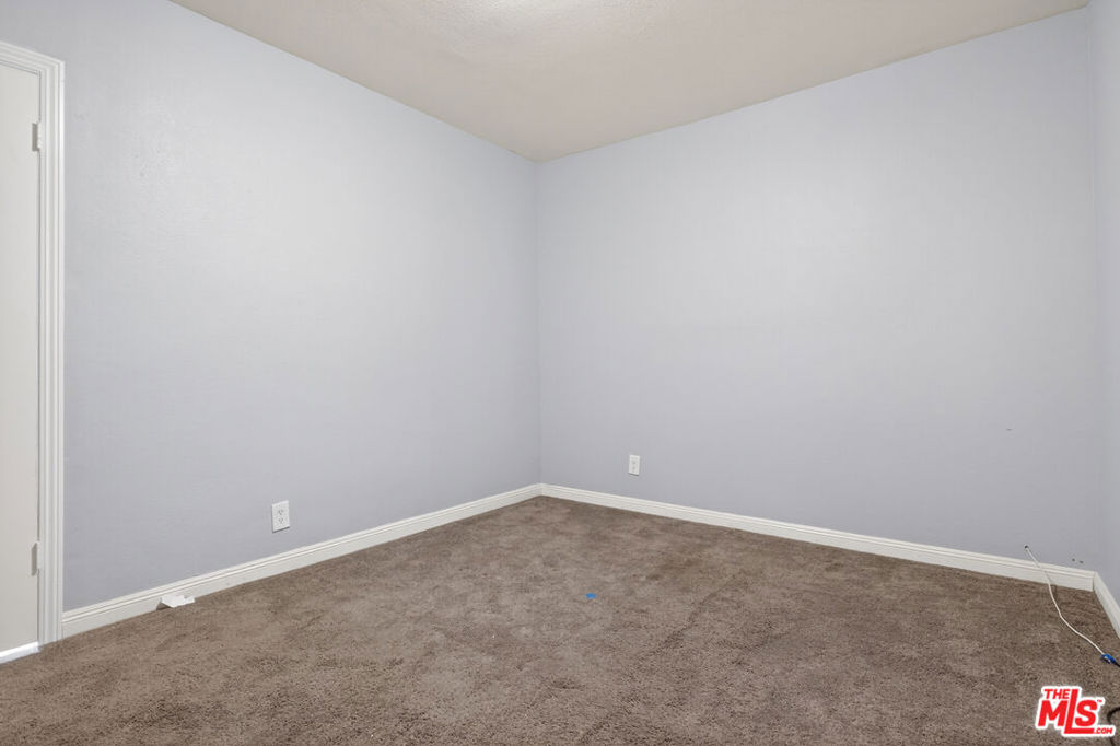 6427 Klump Avenue Property Photo 23