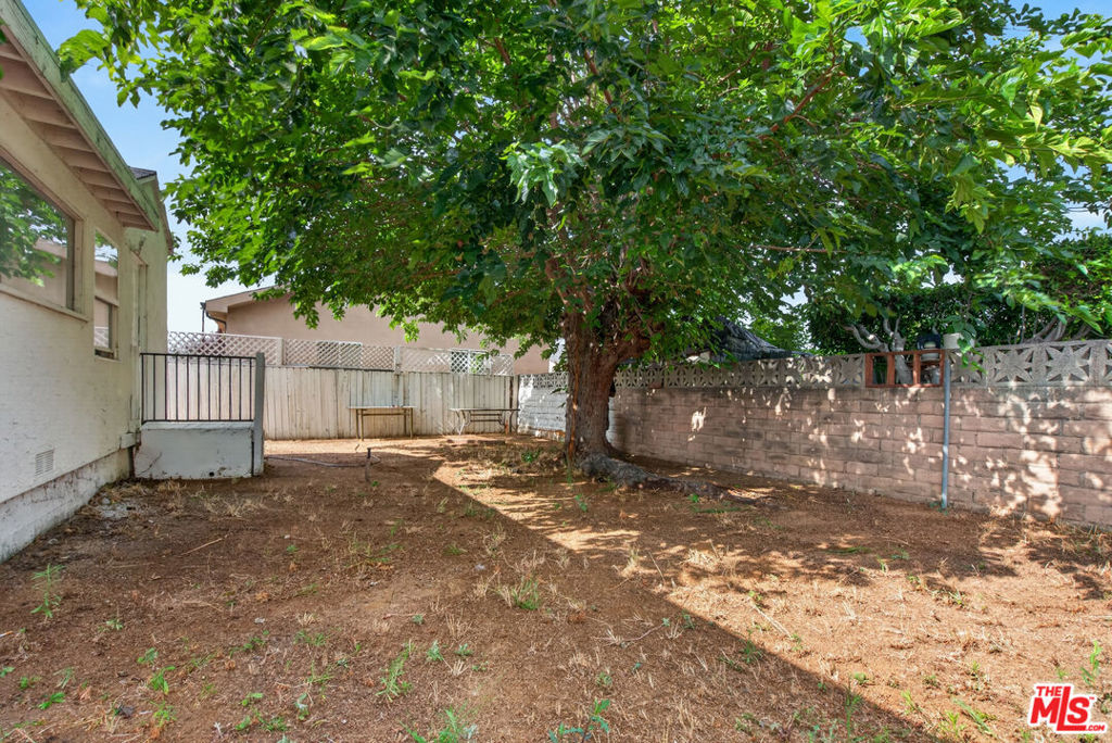 6427 Klump Avenue Property Photo 37