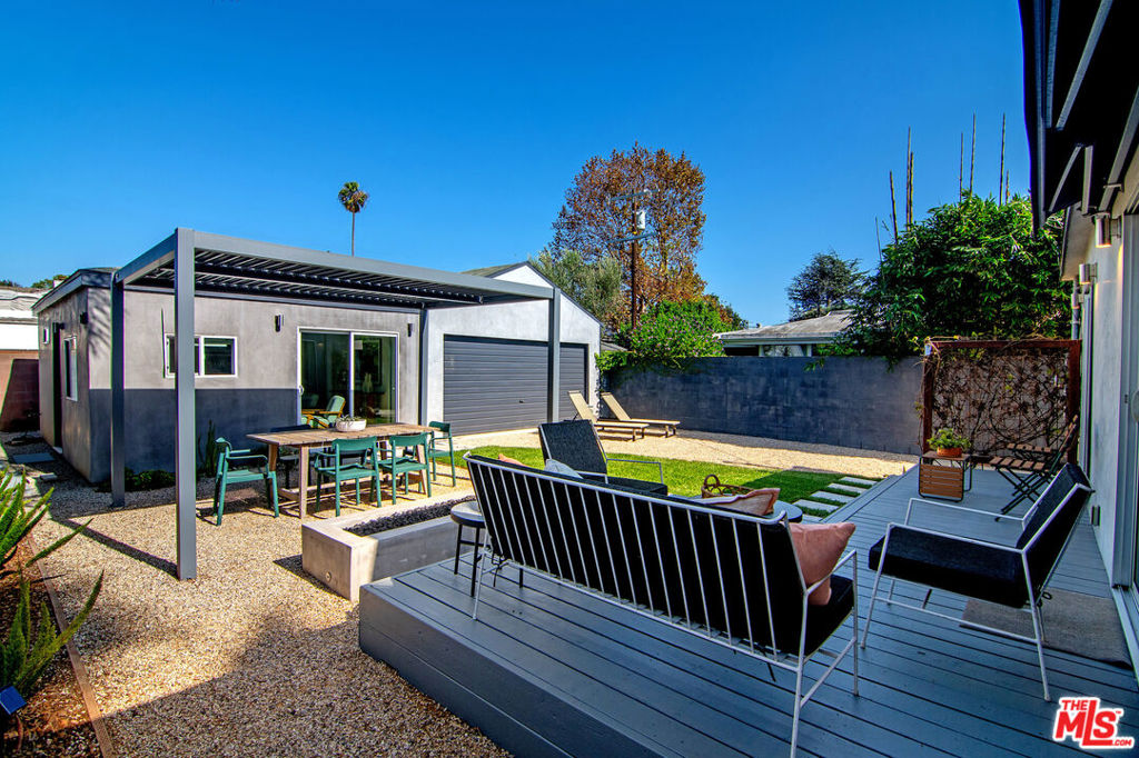 8042 Altavan Avenue Property Photo 22