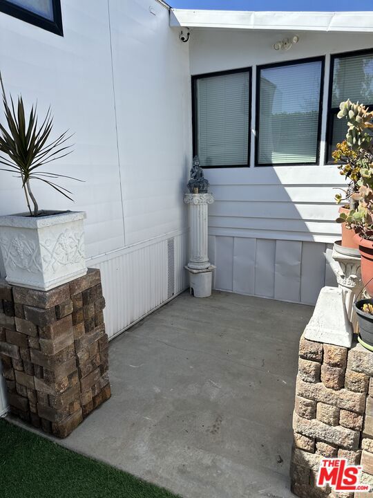 4071 Grandview Boulevard 2 Property Photo 11