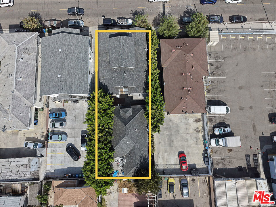 1237 Fedora Street Property Photo 1