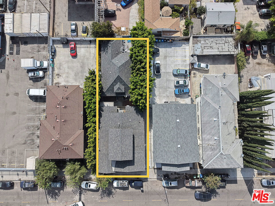 1237 Fedora Street Property Photo 5