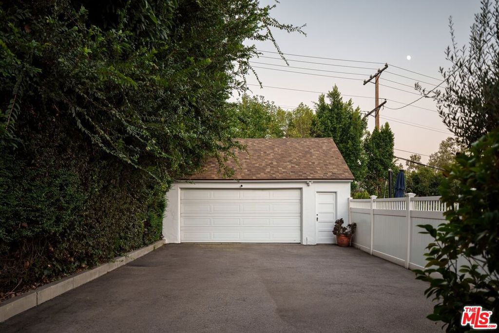 1624 Hillcrest Avenue Property Photo 47