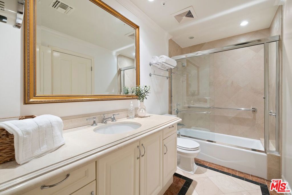 603 Ocean Avenue 2a Property Photo 18