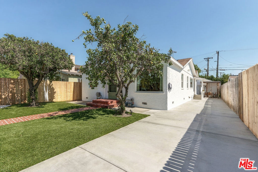 11822 Marshall Street Property Photo 25