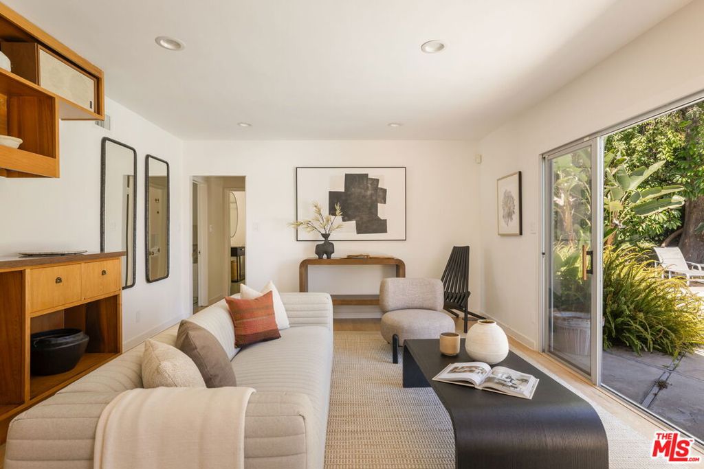 600 Hanley Place Property Photo 11