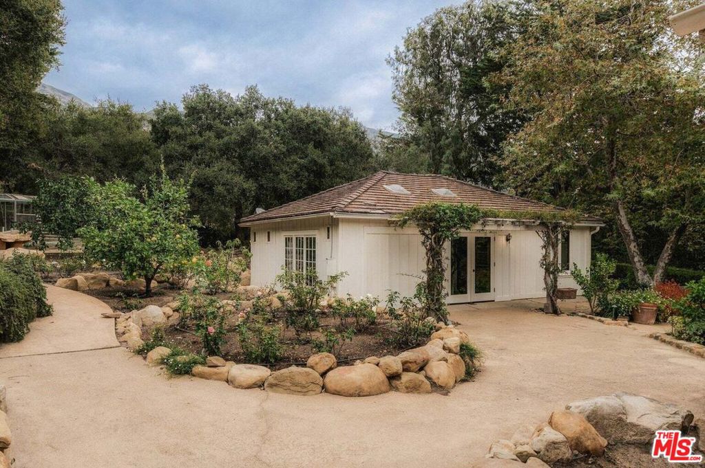 605 San Ysidro Road Property Photo 13