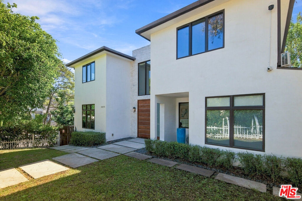 10844 Rochester Avenue Property Photo 1