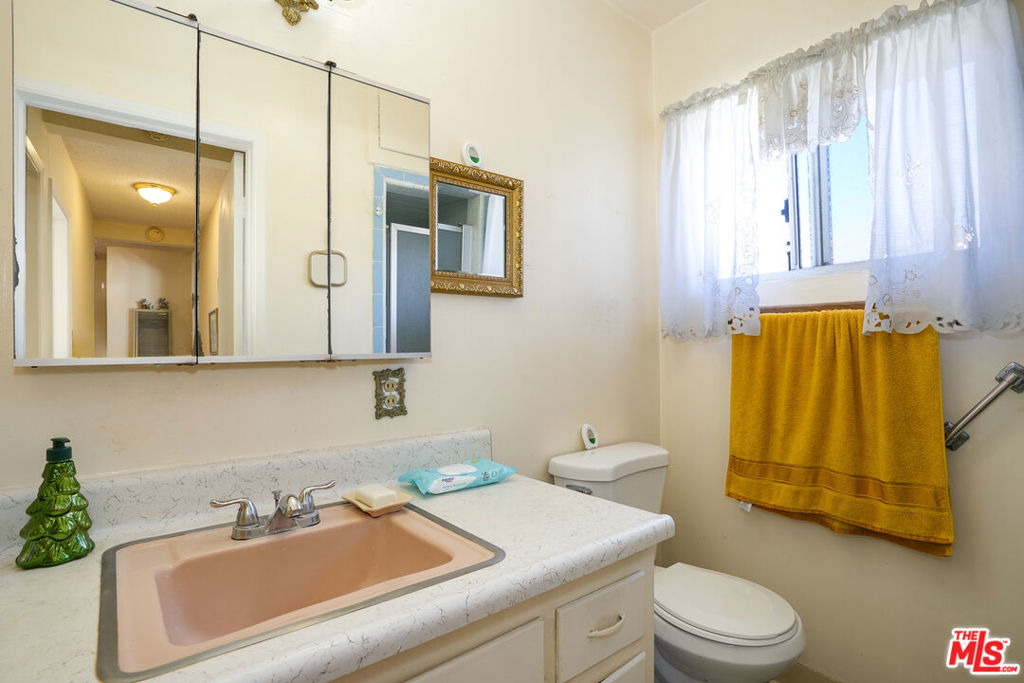 4831 W 121st Street Property Photo 18