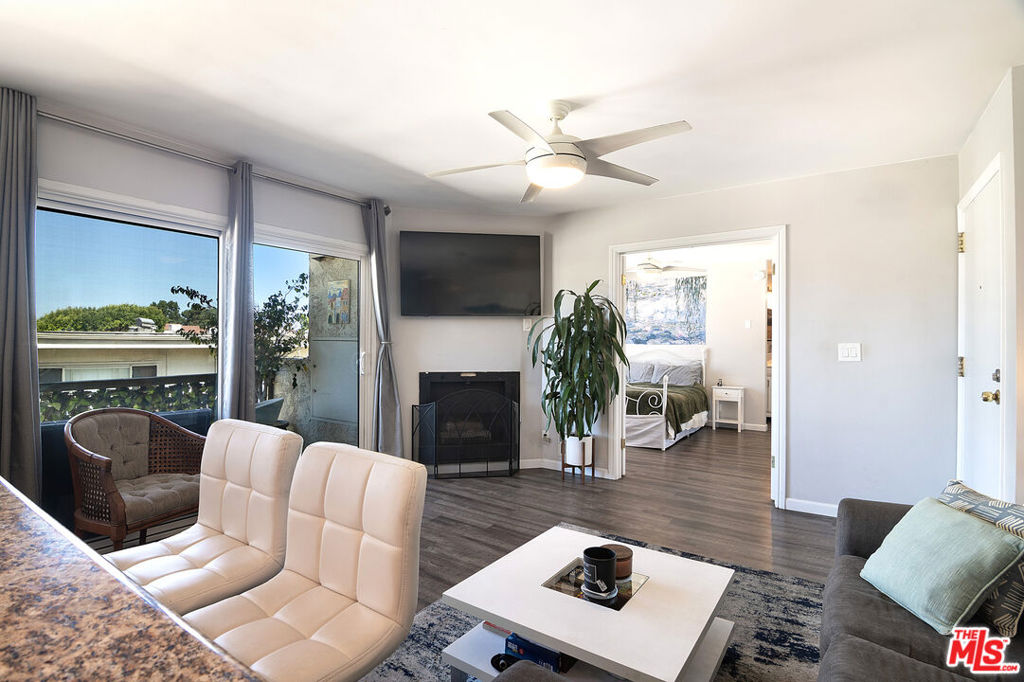 8740 Tuscany Avenue 312 Property Photo 6