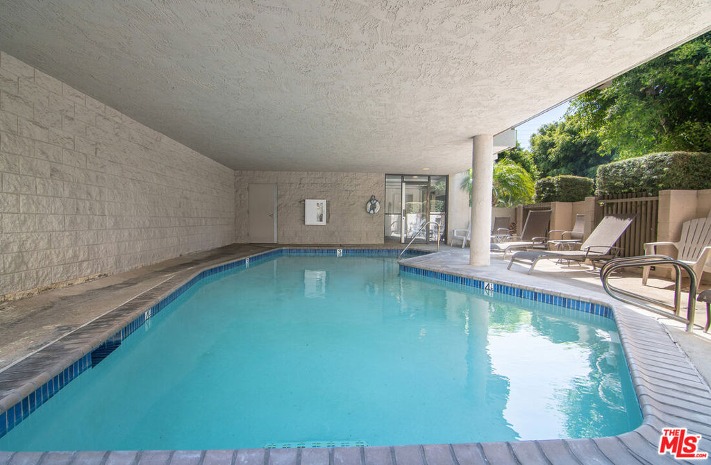 8740 Tuscany Avenue 312 Property Photo 22