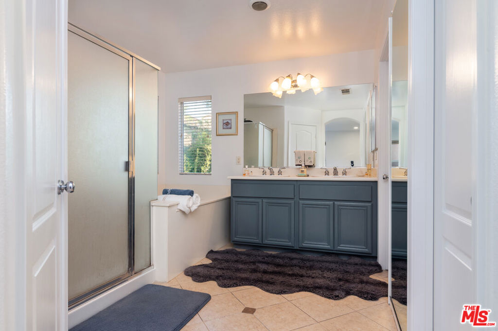 18755 Copper Ridge Way Property Photo 23