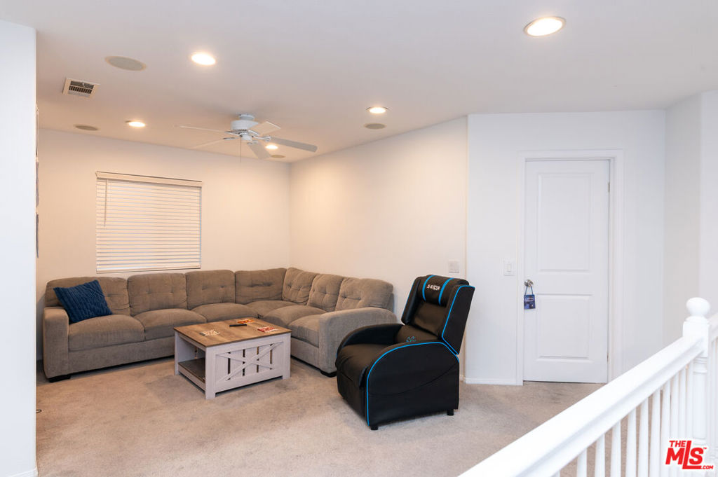 18755 Copper Ridge Way Property Photo 28