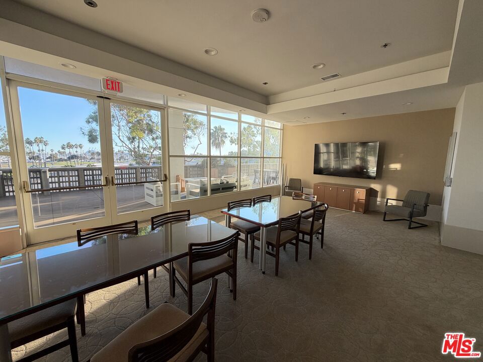 700 E Ocean Boulevard 1102 Property Photo 16