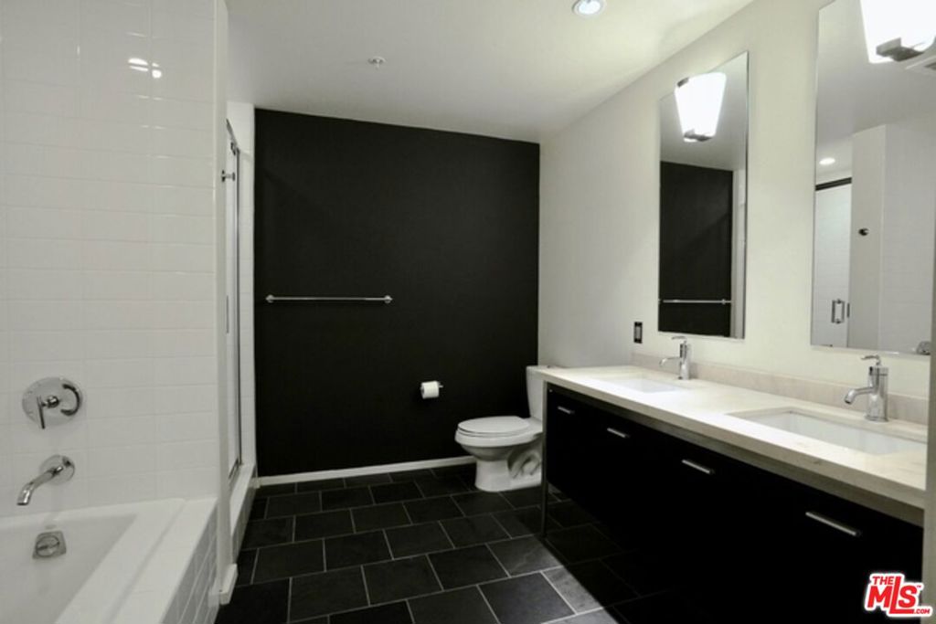 1155 S Grand Avenue 912 Property Photo 12
