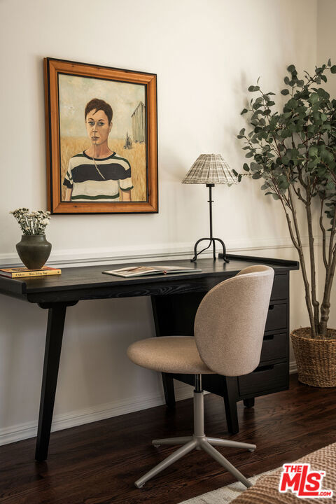 16125 Gledhill Street Property Photo 21