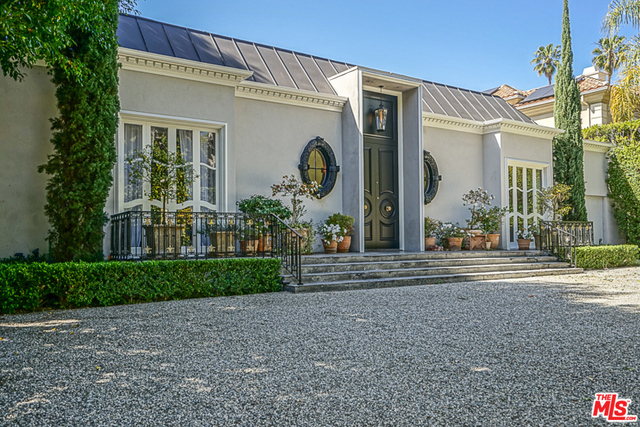 517 N Rodeo Drive Property Photo 2