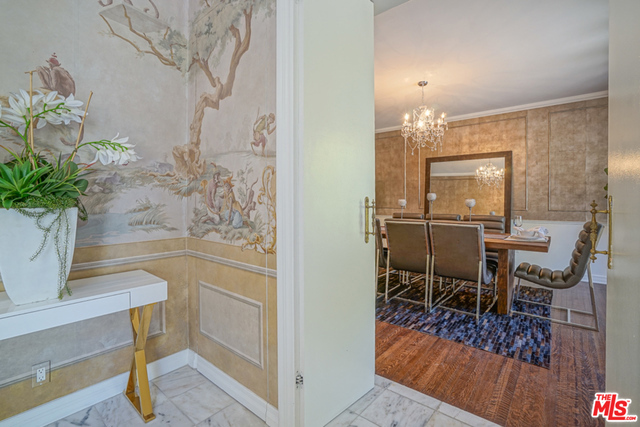 517 N Rodeo Drive Property Photo 8