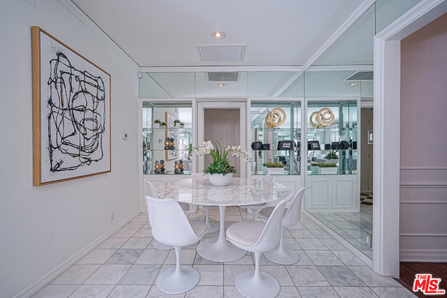 517 N Rodeo Drive Property Photo 13
