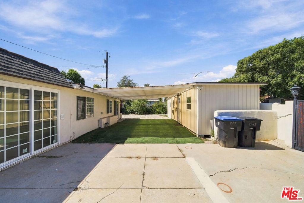 1245 N Orchard Drive Property Photo 25