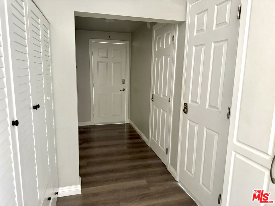 1245 N Orchard Drive Property Photo 42