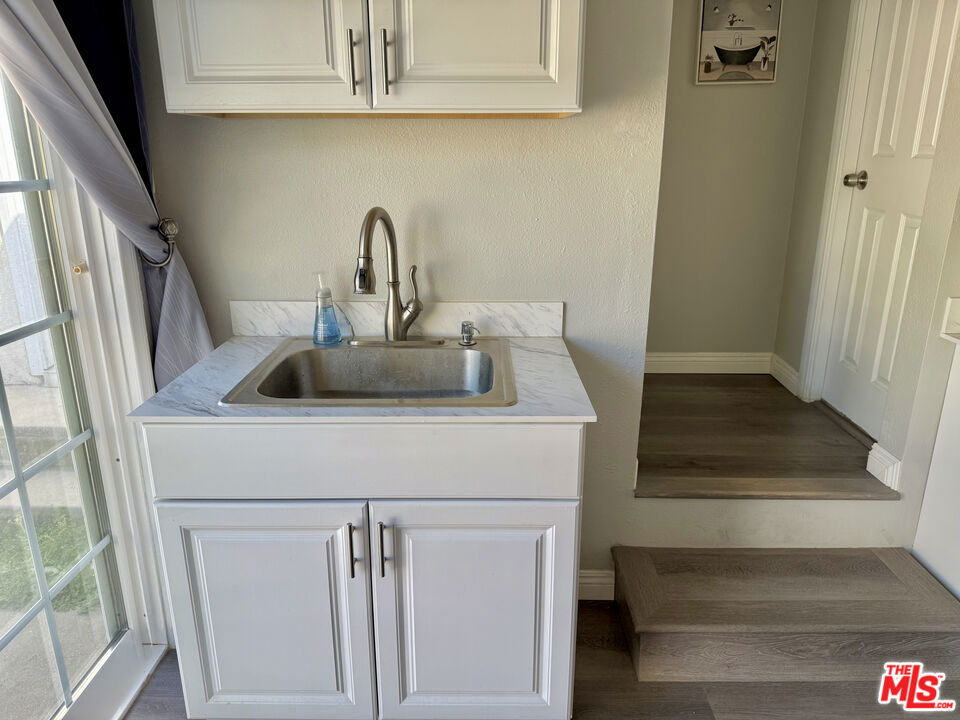 1245 N Orchard Drive Property Photo 44