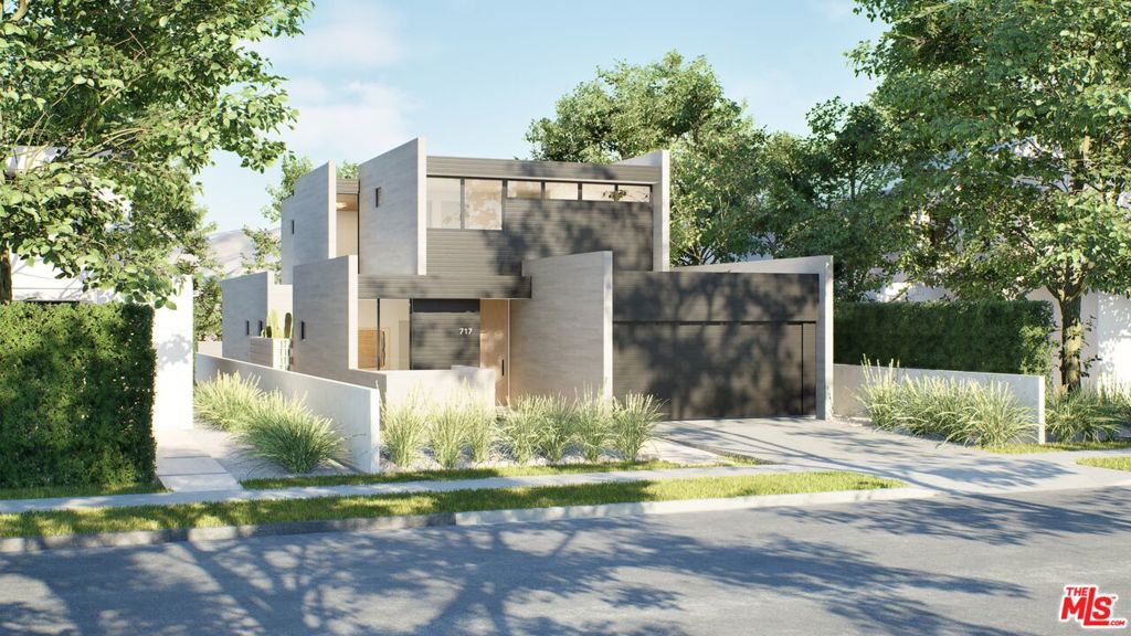 717 Via De La Paz Property Photo 1